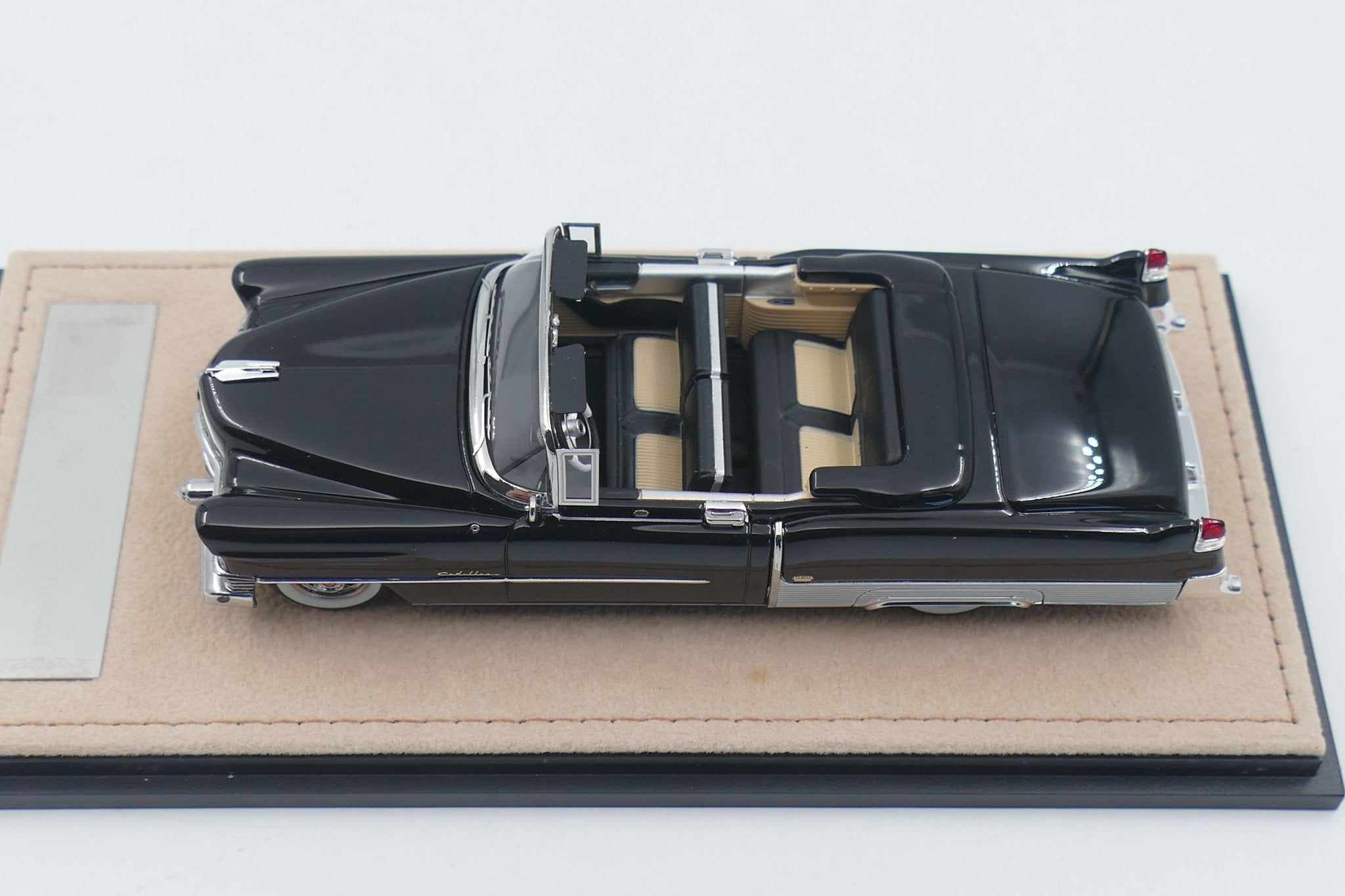 1954 Cadillac Eldorado Convertible Open roof – Black 1:43