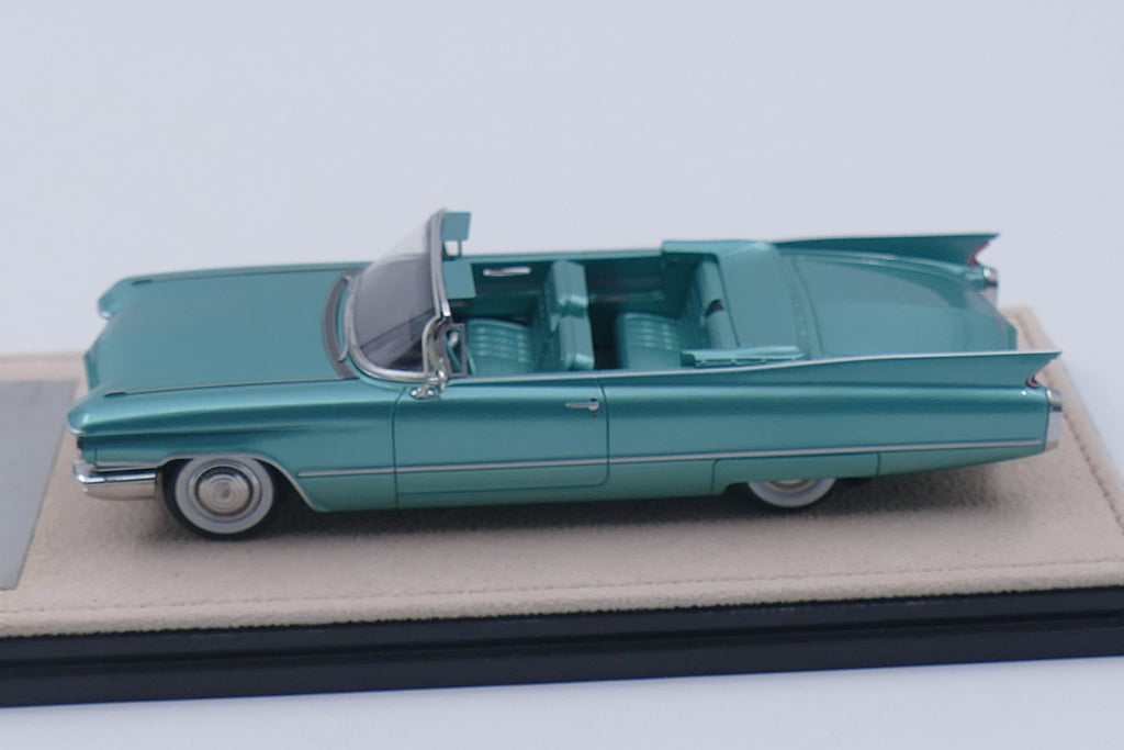 1960 Cadillac 62 Cabriolet Open roof – Inverness Green poly 1:43
