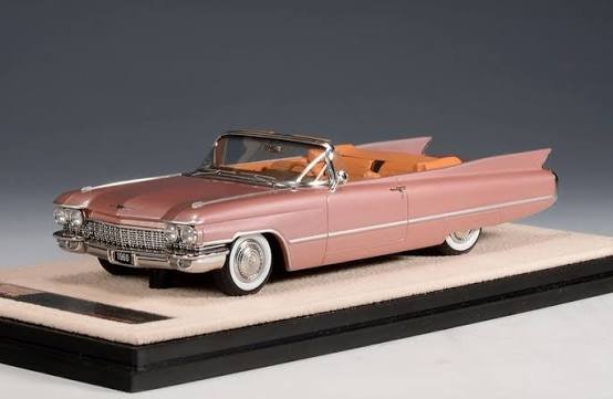 1960 Cadillac 62 Cabriolet Open roof – Persian Sand poly 1:43