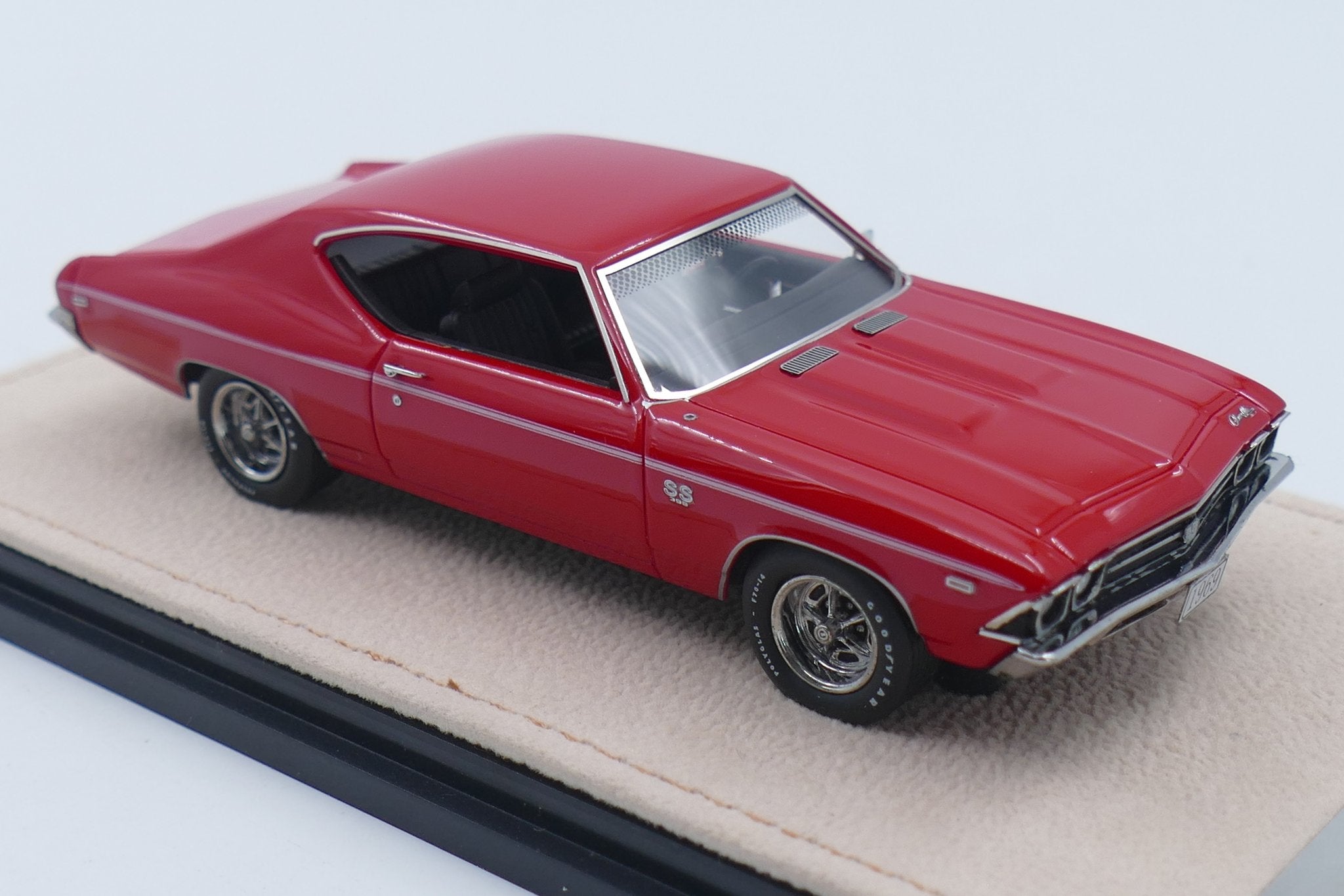 1969 Chevrolet Chevelle SS 396 – Red 1:43