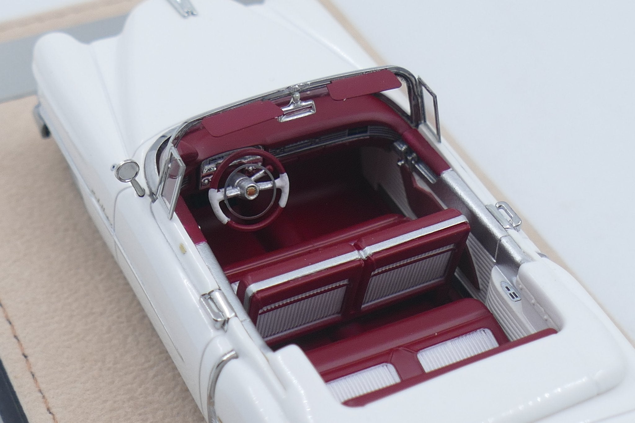 1954 Cadillac Eldorado Convertible Open roof – White 1:43