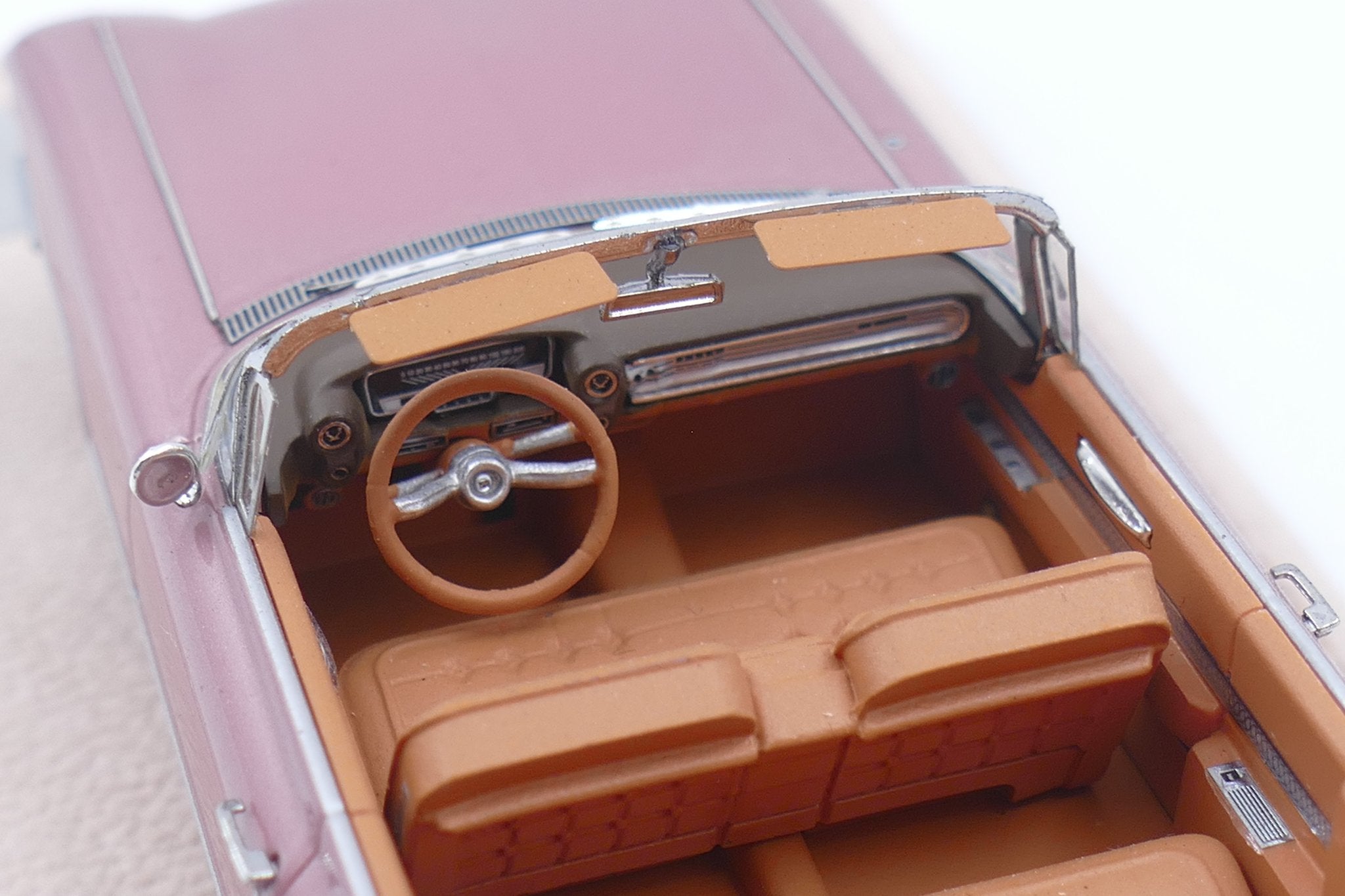 1960 Cadillac 62 Cabriolet Open roof – Persian Sand poly 1:43