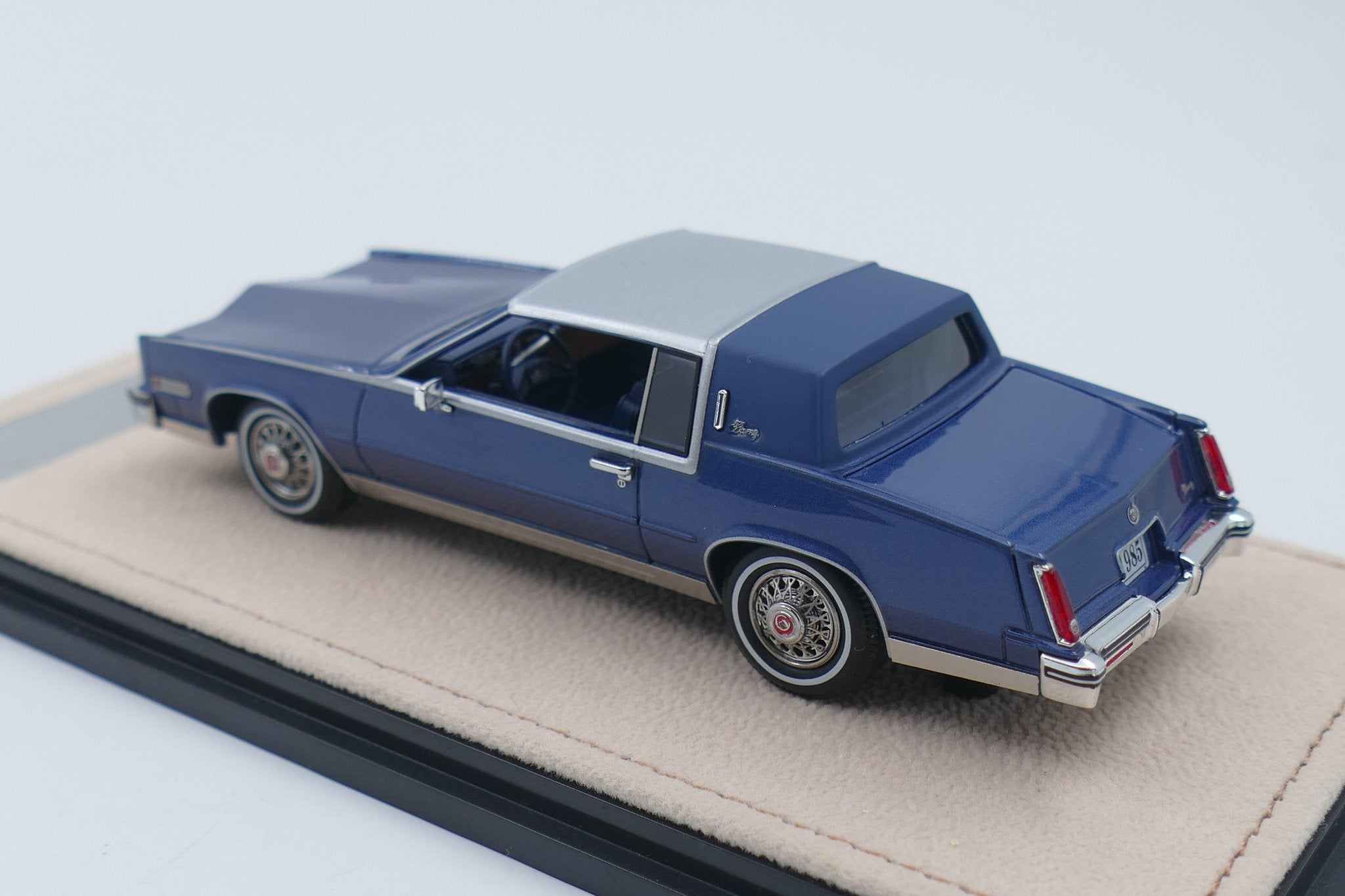1985 Cadillac Eldorado Biarritz – Medium Blue Metallic 1:43