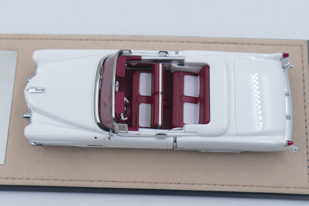 1954 Cadillac Eldorado Convertible Open roof – White 1:43