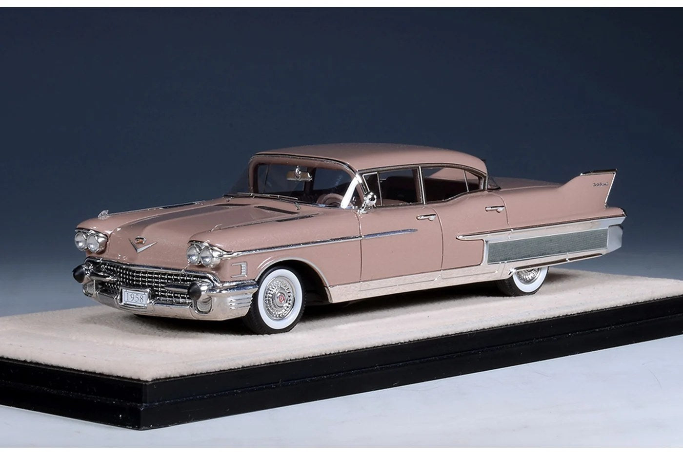 1958 Cadillac Fleetwood 60 Special – Meridian Taupe 1:43