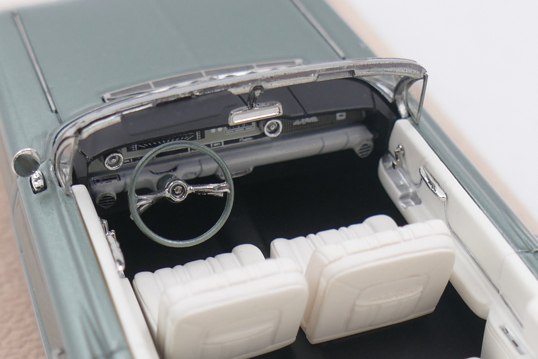 1962 Cadillac 62 Cabriolet open version – Sage Green poly 1:43