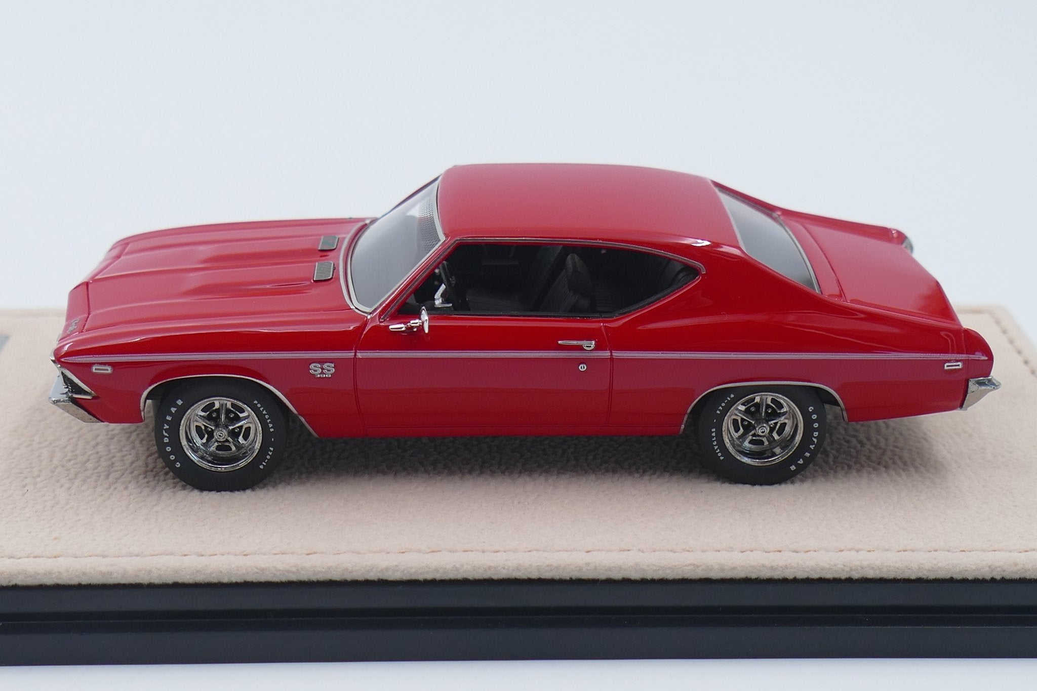 1969 Chevrolet Chevelle SS 396 – Red 1:43