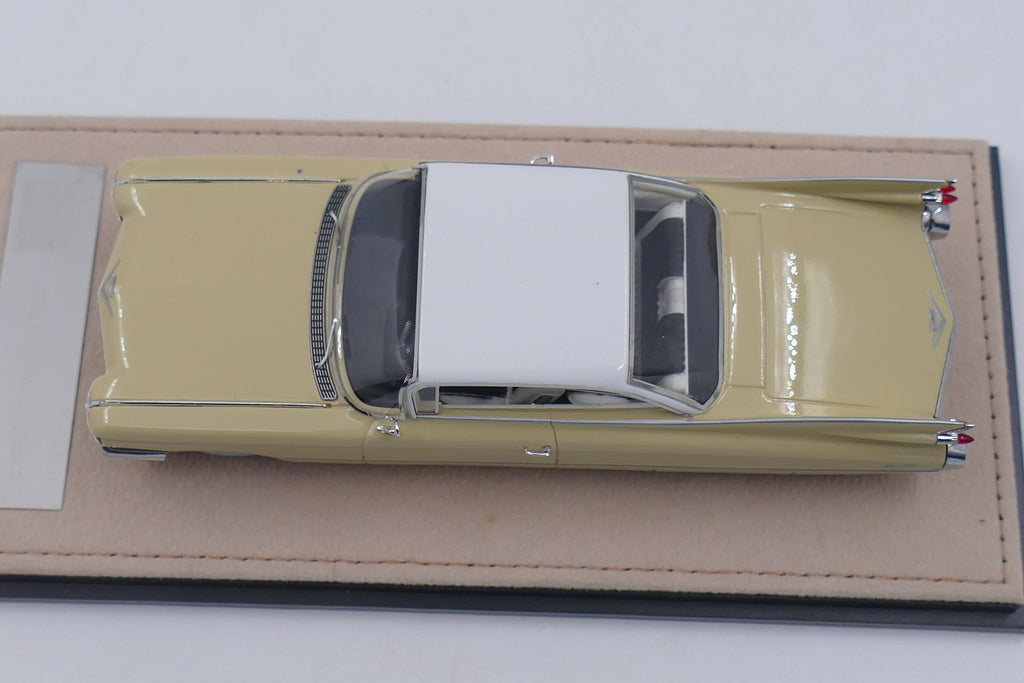 1959 Cadillac Coupe de Ville – Gotham Gold 1:43