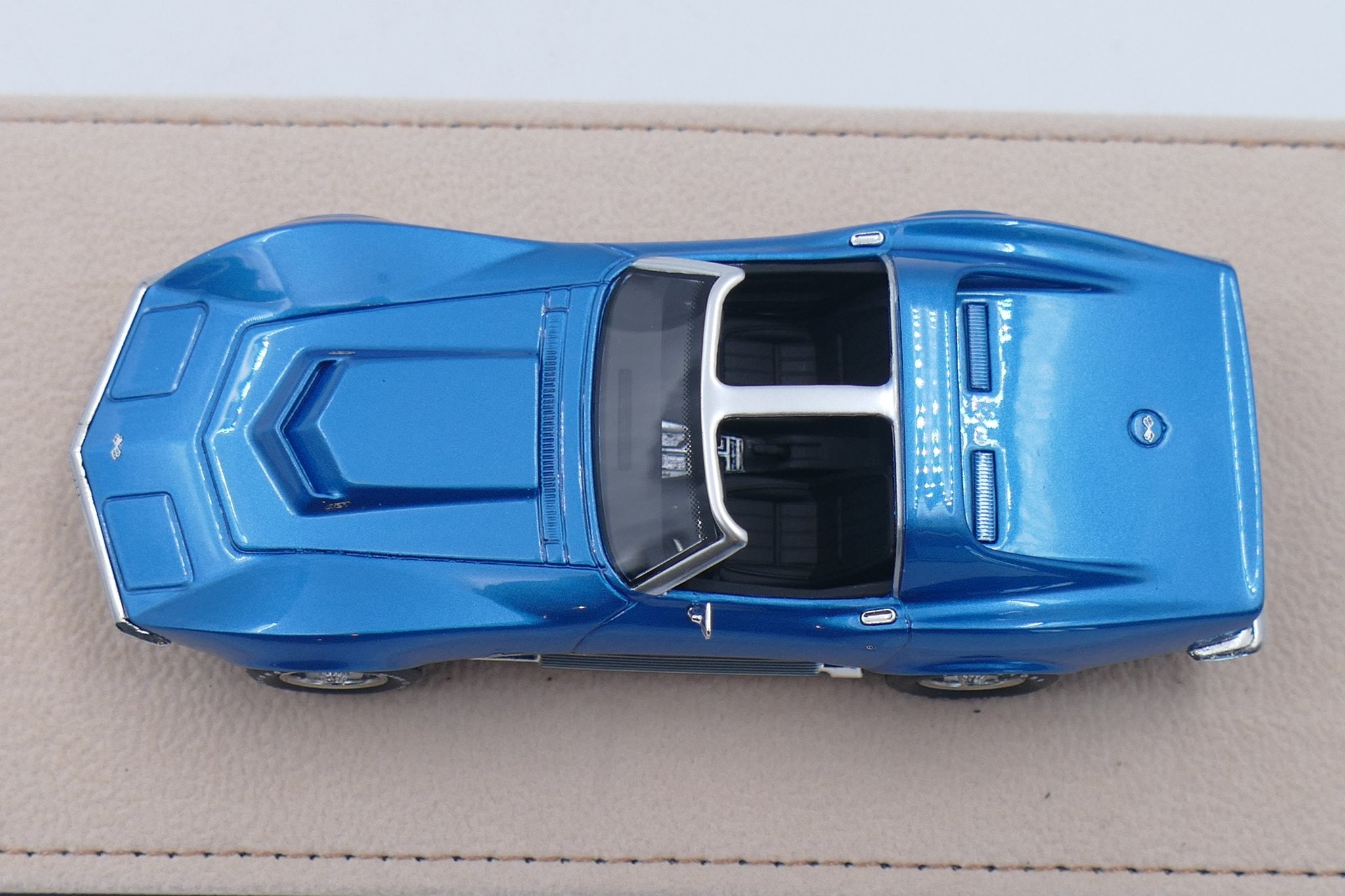 1969 Chevrolet Corvette L88 Coupe T Roof – Lemans Blue Metallic 1:43