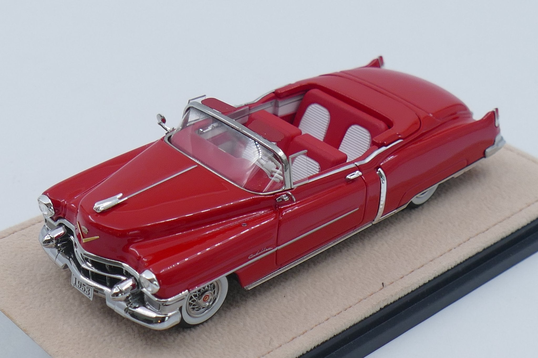 1953 Cadillac Eldorado Convertible Open roof – Aztec Red 1:43