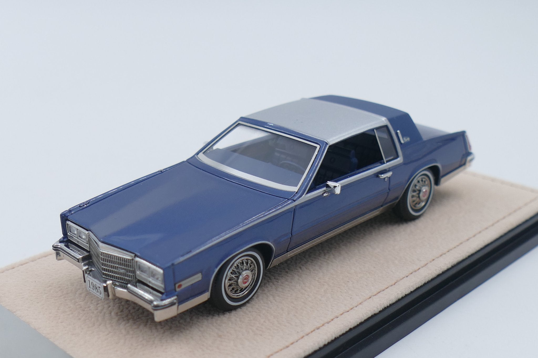 1985 Cadillac Eldorado Biarritz – Medium Blue Metallic 1:43