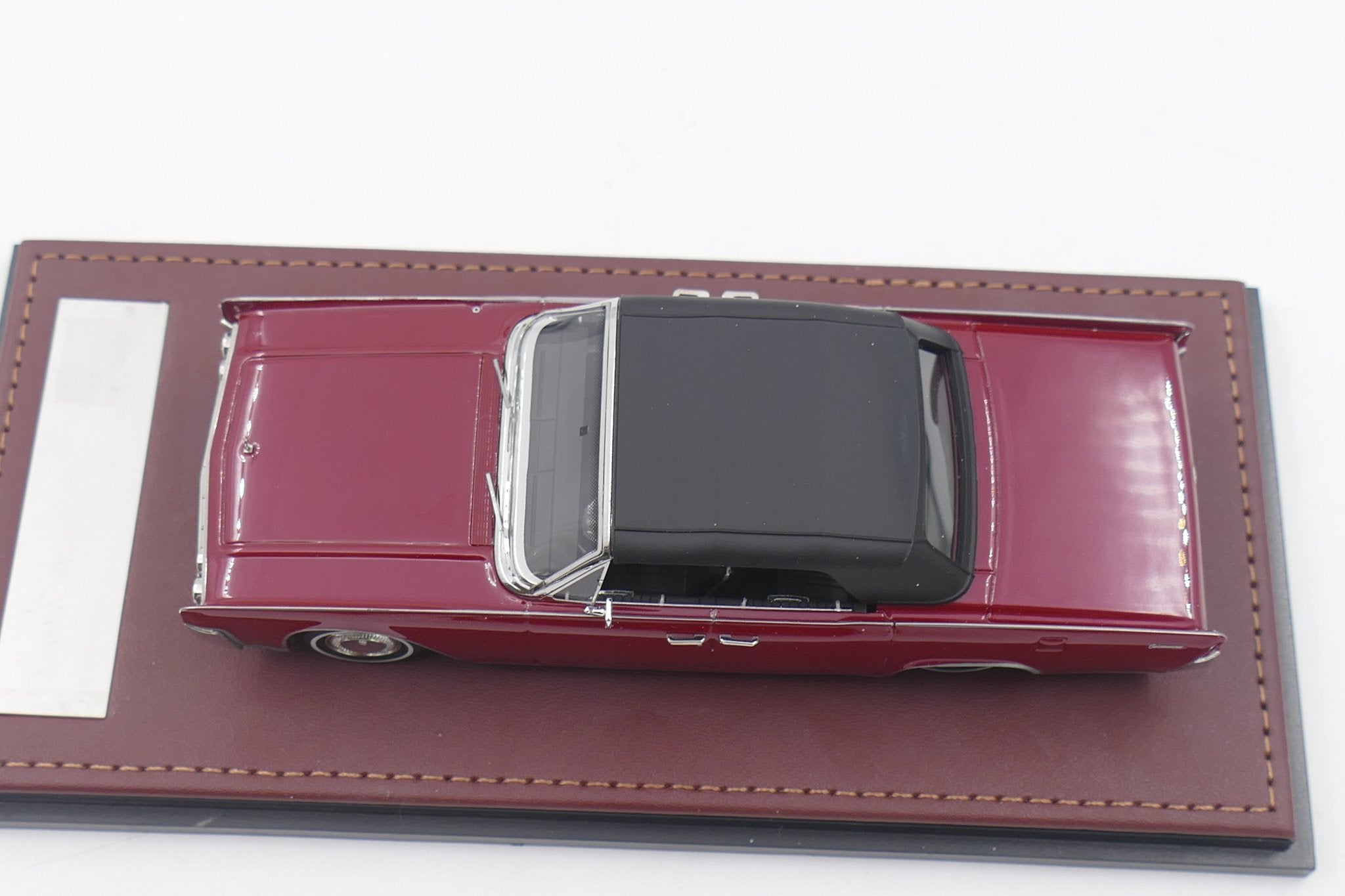 1964 Lincoln Continental Convertible Closed roof – Fiesta Red 1:43