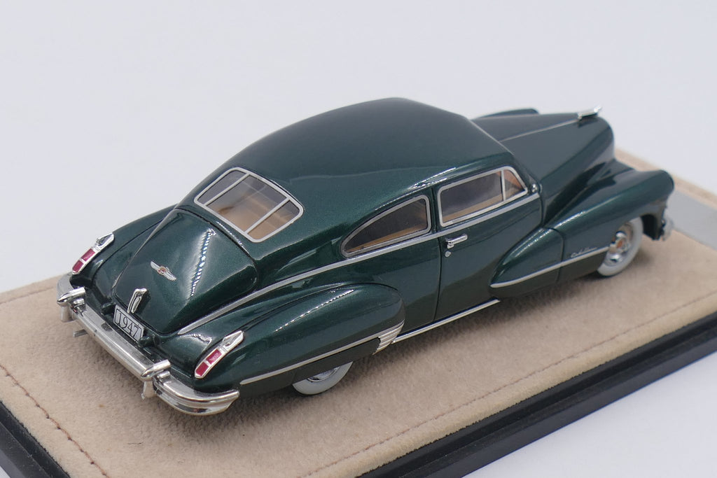 1947 Cadillac Series 62 Club Coupe – Green Metallic 1:43