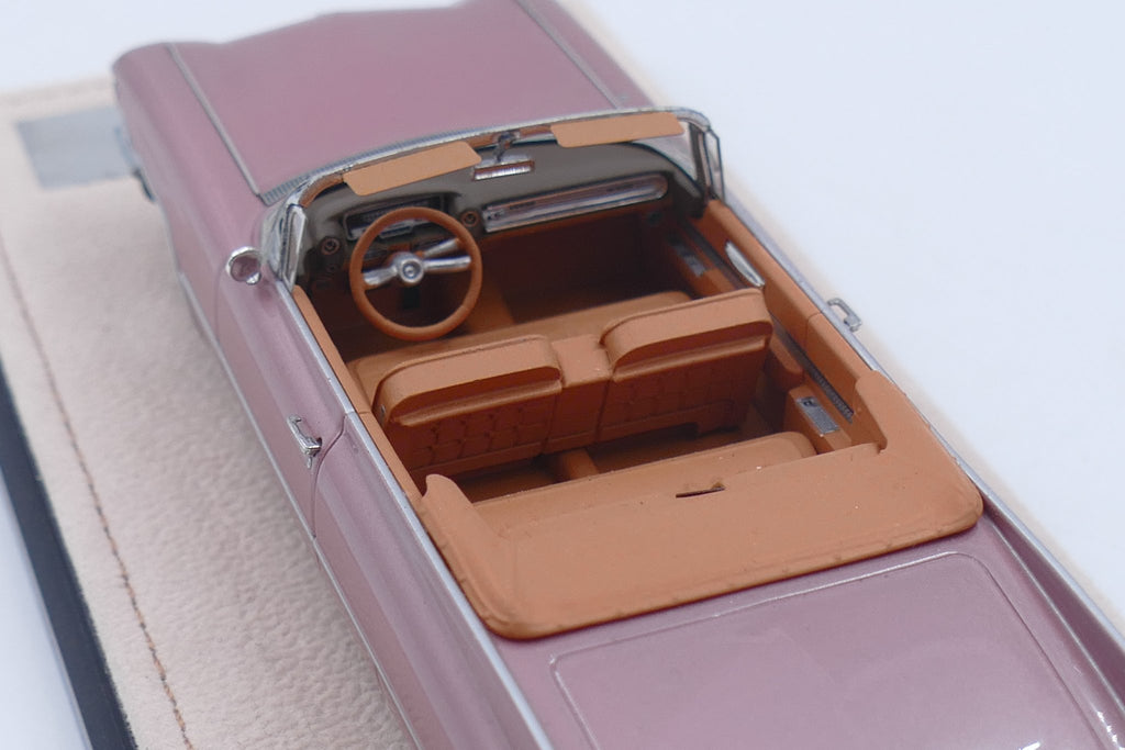 1960 Cadillac 62 Cabriolet Open roof – Persian Sand poly 1:43