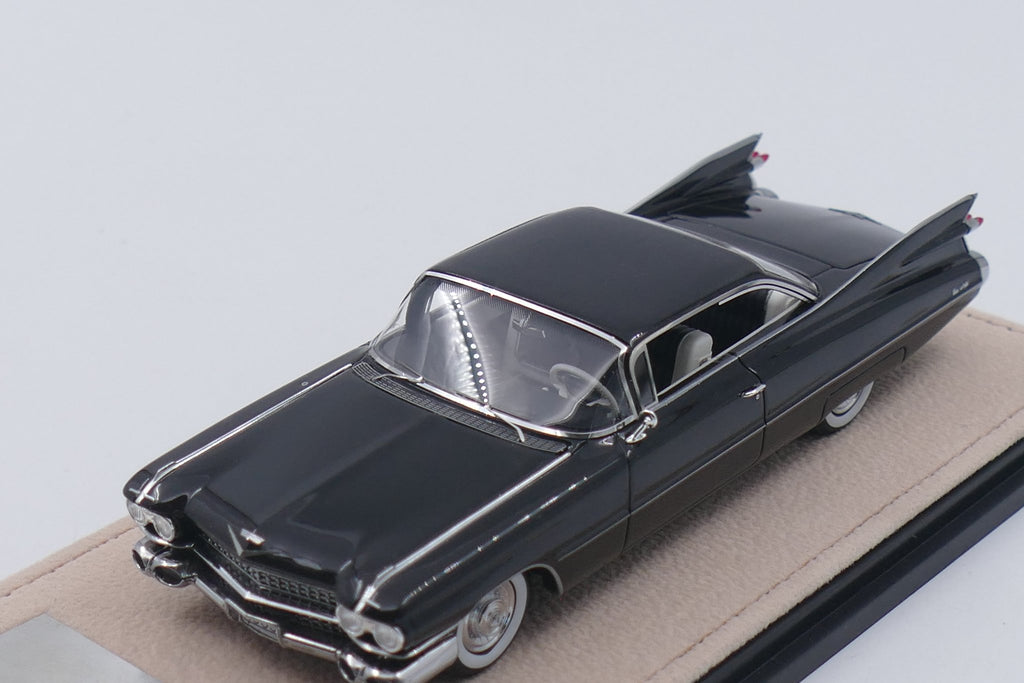 1959 Cadillac Coupe de Ville – Gotham Black 1:43