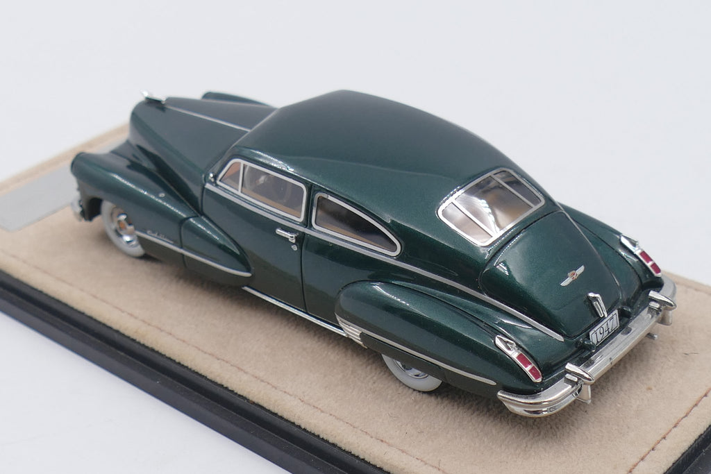 1947 Cadillac Series 62 Club Coupe – Green Metallic 1:43