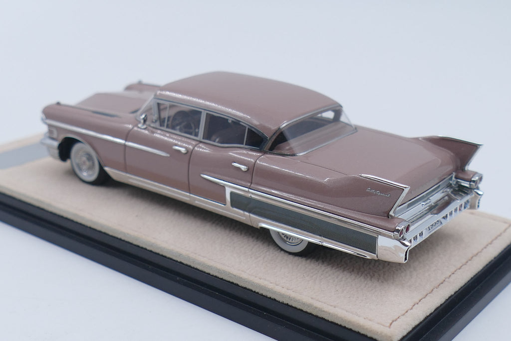 1958 Cadillac Fleetwood 60 Special – Meridian Taupe 1:43