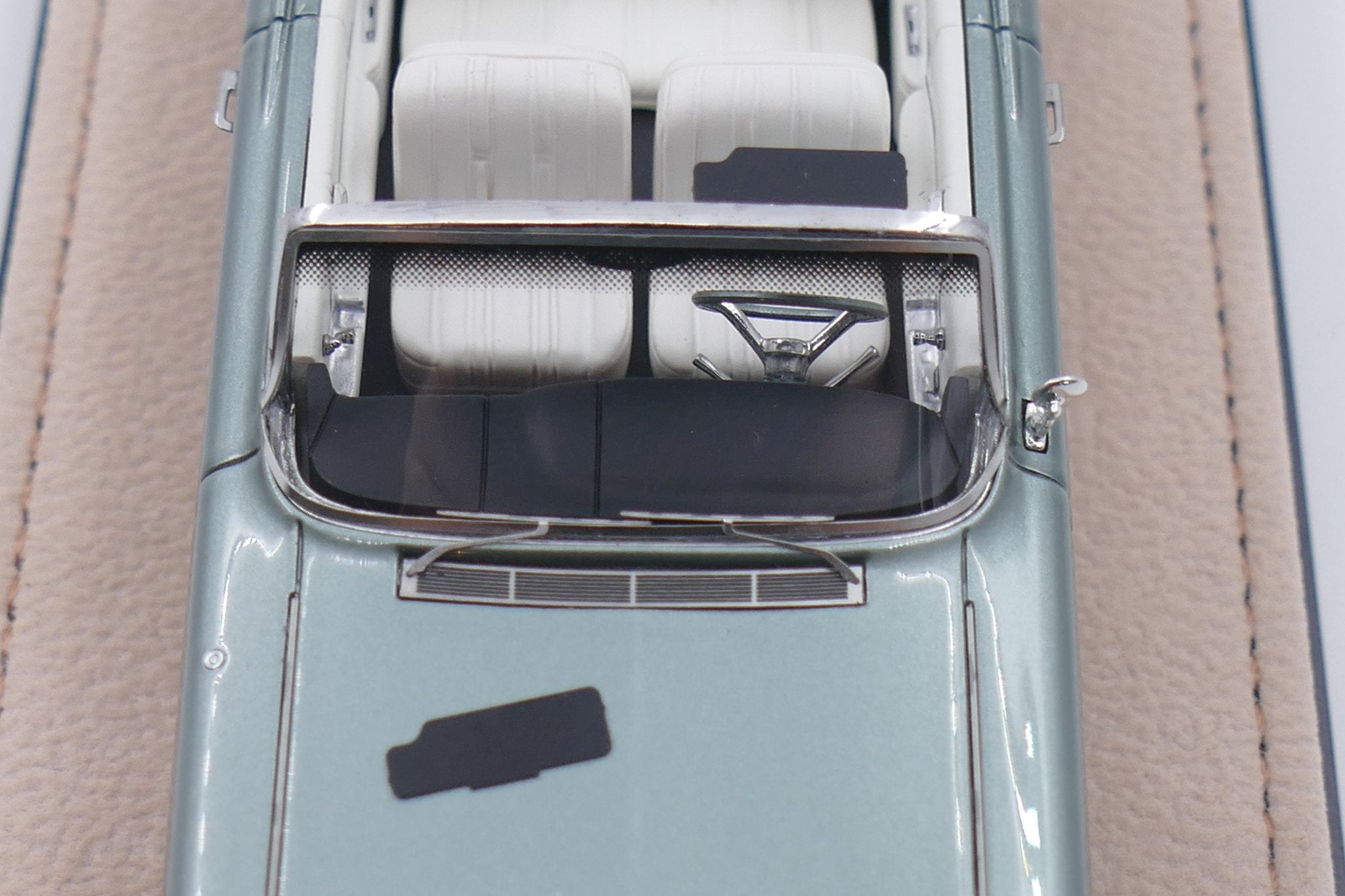 1962 Cadillac 62 Cabriolet open version – Sage Green poly 1:43