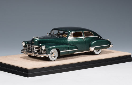 1947 Cadillac Series 62 Club Coupe – Green Metallic 1:43