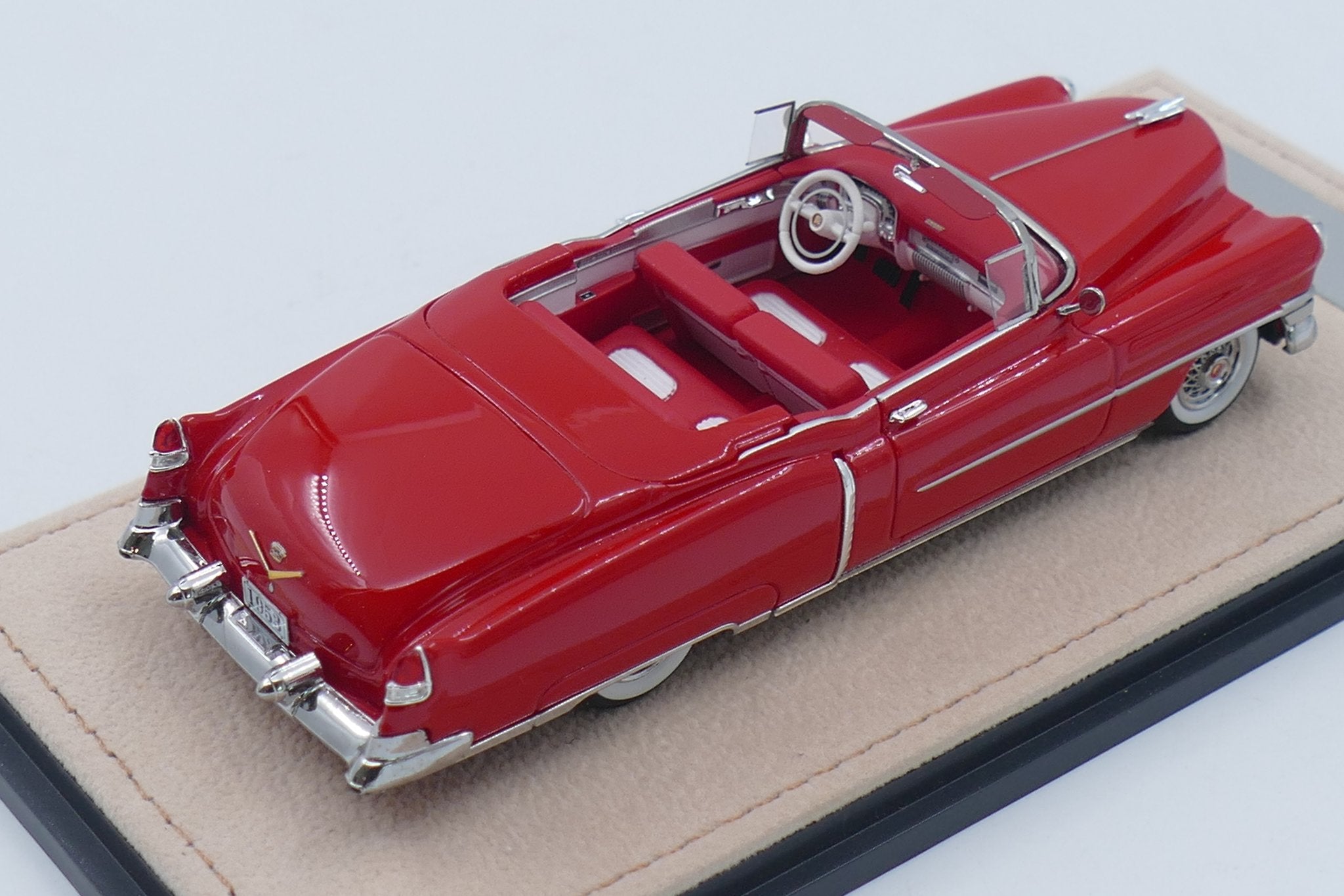 1953 Cadillac Eldorado Convertible Open roof – Aztec Red 1:43